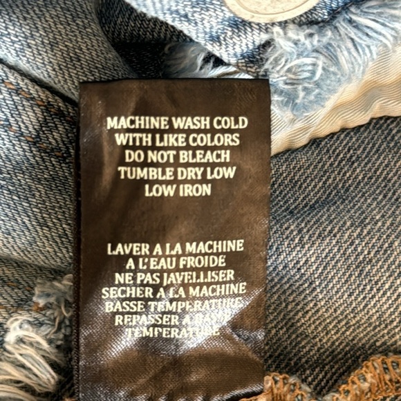 Blank NYC distressed denim jacket size small - Picture 11 of 11